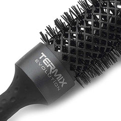 Termix Evolution Plus Ø32-Cepillo térmico redondo con fibras especialmente diseñadas para cabello grueso. Disponible en 8 diámetros y en formato Pack.